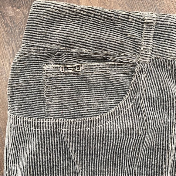 St. John Sport by Marie Gray Gray Corduroy Pants - Picture 7 of 8